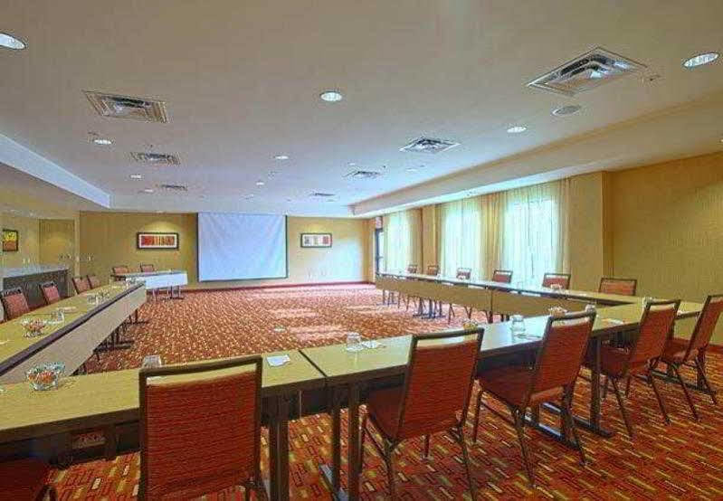 Courtyard By Marriott Hagerstown Hotel Екстериор снимка