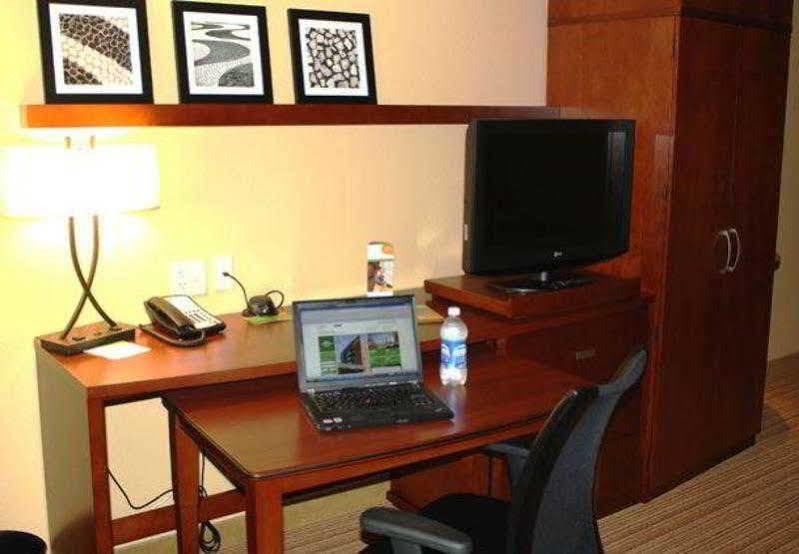 Courtyard By Marriott Hagerstown Hotel Екстериор снимка